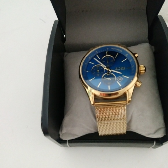 Luxurious Men's Wristwatch - Picture 2 of 3